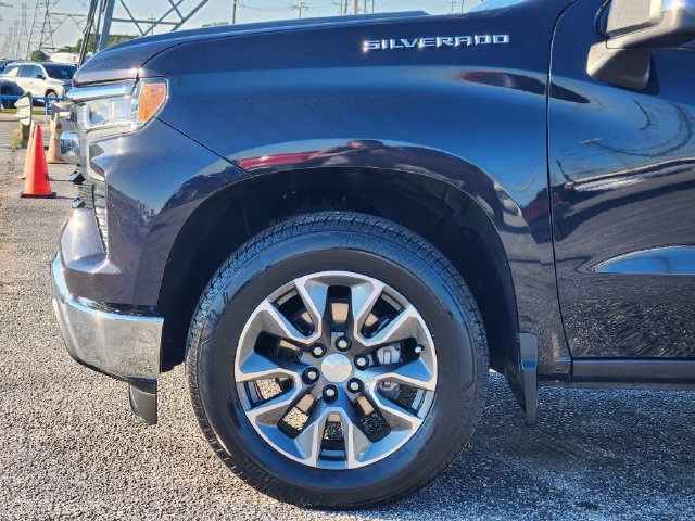 Used 2023 Chevrolet Silverado 1500 LT RWD image 8