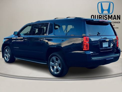 Used 2020 Chevrolet Suburban Premier image 4
