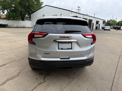 Used 2022 GMC Terrain SLE w/ Driver Convenience Package AWD/4WD image 29