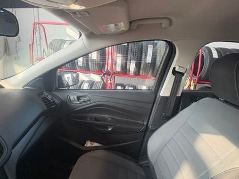 Used 2018 Ford Escape S FWD image 21