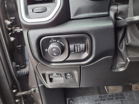 Used 2020 RAM 1500 Laramie image 13