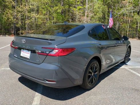 Used 2026 Toyota Camry LE image 4