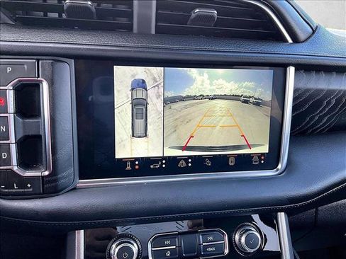 Used 2024 GMC Yukon XL Denali w/ Advanced Technology Package image 23