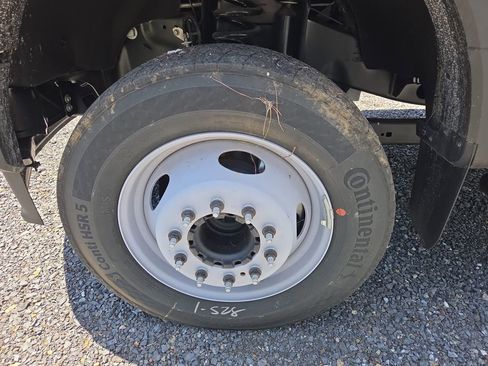 New 2024 Ford F450 XL image 36