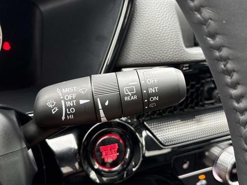 Used 2025 Honda CR-V EX-L image 12