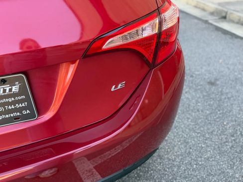 Used 2019 Toyota Corolla LE FWD image 15