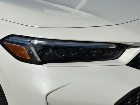 Used 2025 Honda Civic Sport image 12