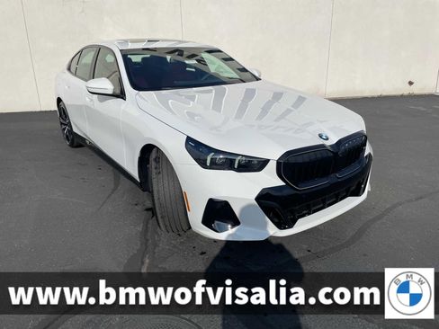 New 2026 BMW 530i w/ M Sport Package image 1