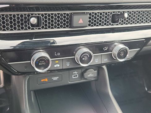 Certified 2024 Honda Civic Sport image 13