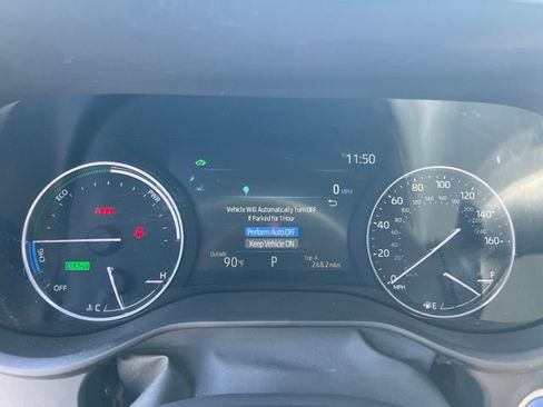 Used 2022 Toyota Sienna Platinum AWD/4WD image 11