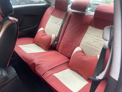 Used 2014 Hyundai Elantra FWD image 11