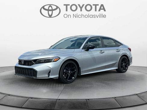 Used 2025 Honda Civic Sport image 1