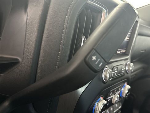 Used 2020 GMC Sierra 2500 Denali w/ Denali Ultimate Package image 21