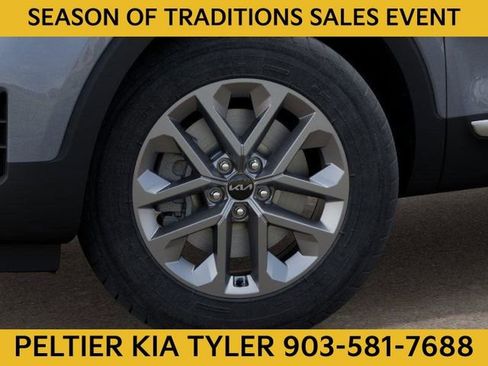 New 2025 Kia Telluride LX image 9