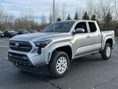 New 2026 Toyota Tacoma SR5 image 2