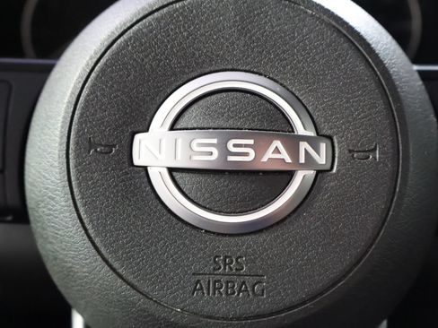 Used 2024 Nissan Rogue SV AWD/4WD image 25