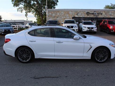 Used 2019 Genesis G70 2.0T Advanced w/ Elite Package RWD image 8