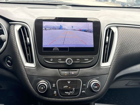 Used 2025 Chevrolet Malibu RS w/ LPO, Floor Liner Package image 23