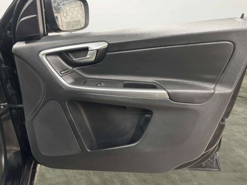 Used 2013 Volvo XC60 3.2 image 20