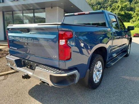 Used 2024 Chevrolet Silverado 1500 LT AWD/4WD image 8
