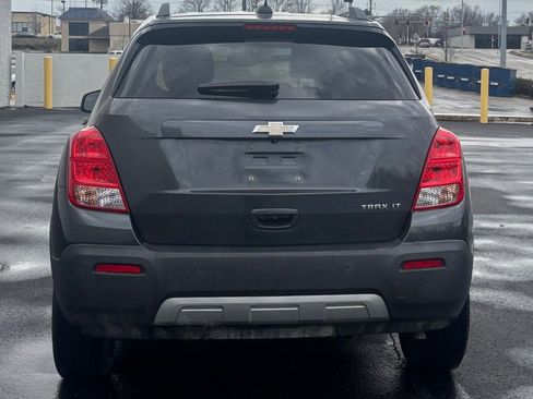 Used 2016 Chevrolet Trax LT w/ LT Convenience Package image 4