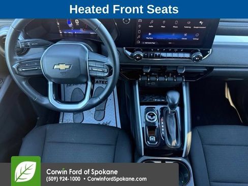Used 2023 Chevrolet Colorado LT w/ LT Convenience Package II AWD/4WD image 3