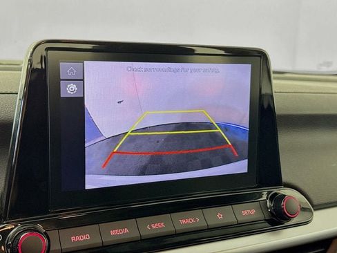 Certified 2023 Kia Forte LXS FWD image 13