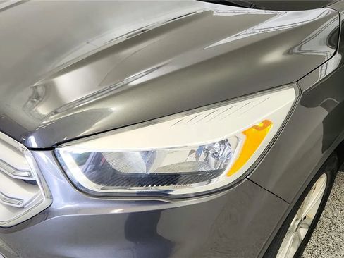 Used 2018 Ford Escape SE AWD/4WD image 14