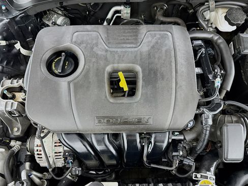 Used 2024 Kia Forte LX image 63