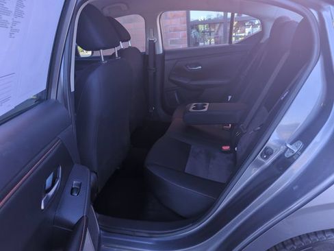 Used 2024 Nissan Sentra SR FWD image 22