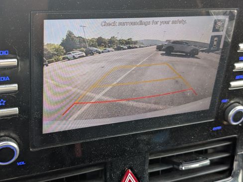 Used 2022 Hyundai Ioniq Blue FWD image 12