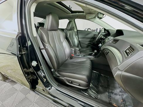 Used 2021 Acura ILX w/ Premium Package FWD image 33