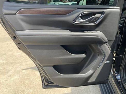 Certified 2024 Chevrolet Tahoe High Country AWD/4WD image 21