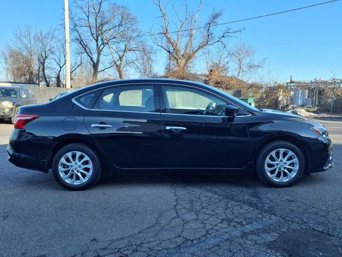 Used 2017 Nissan Sentra SV w/ Style Package image 2