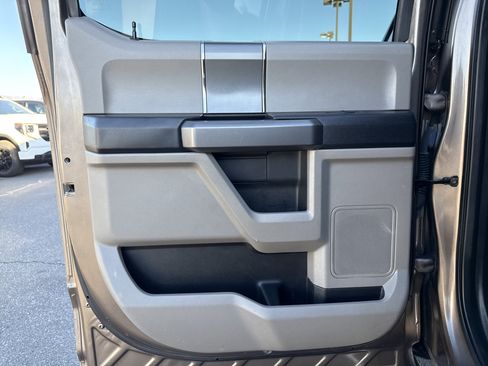 Used 2019 Ford F150 XLT w/ Equipment Group 302A Luxury image 25