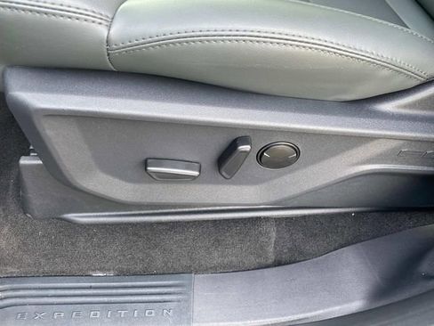 New 2026 Ford Expedition Max Active image 14