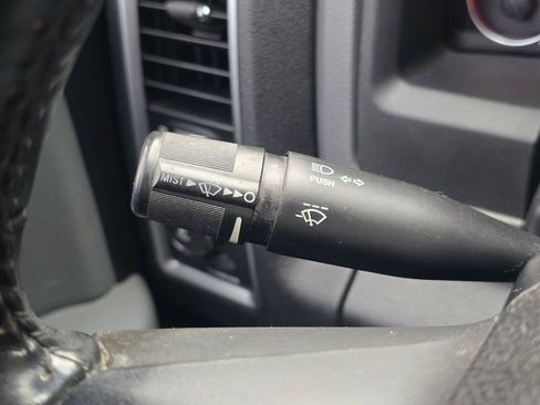 Used 2016 RAM 1500 Big Horn image 31