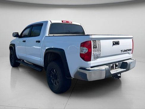 Used 2019 Toyota Tundra SR5 AWD/4WD image 9