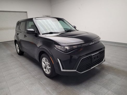 Used 2024 Kia Soul LX w/ Option Group 015 image 13