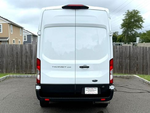 Used 2023 Ford Transit 250 148 High Roof w/ Load Area Protection Package RWD image 6