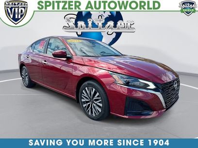 Used 2023 Nissan Altima 2.5 SV