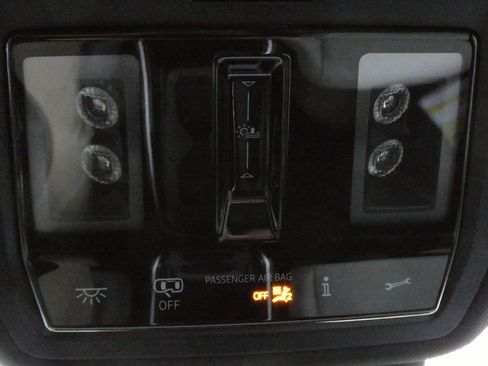 New 2025 Volkswagen ID.4 Pro S image 16