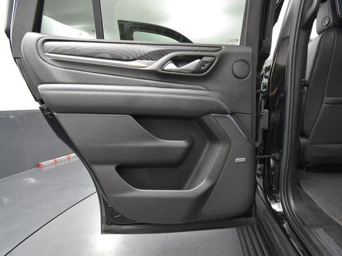 Used 2022 GMC Yukon Denali w/ Denali Ultimate Package image 39