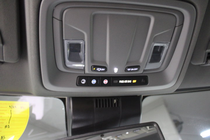 Used 2025 Chevrolet Silverado 2500 LT AWD/4WD image 36