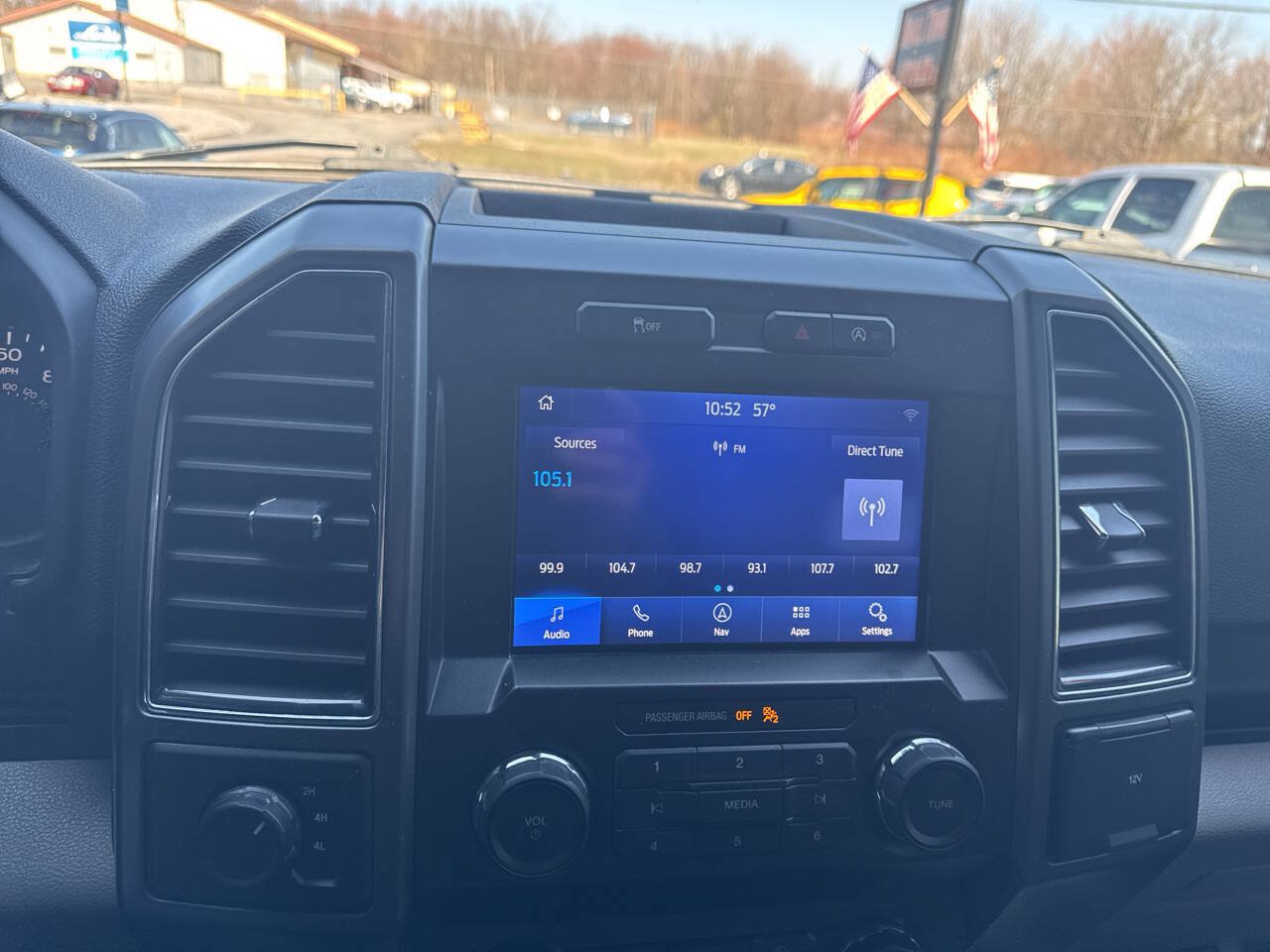 Used 2020 Ford F150 XLT w/ Equipment Group 302A Luxury AWD/4WD image 29