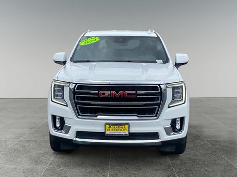 Used 2024 GMC Yukon XL SLT AWD/4WD image 8