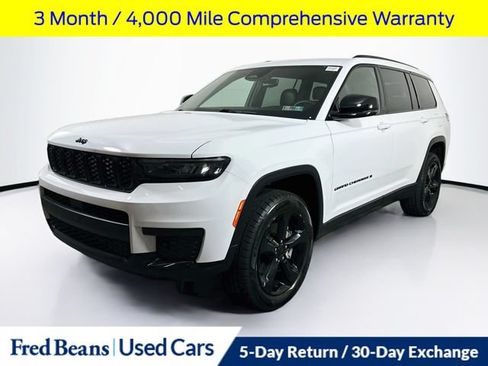 Used 2024 Jeep Grand Cherokee L Laredo AWD/4WD image 4