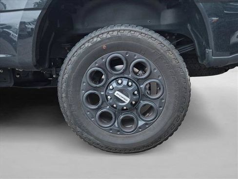 Used 2024 Ford F350 Lariat w/ Lariat Ultimate Package AWD/4WD image 13