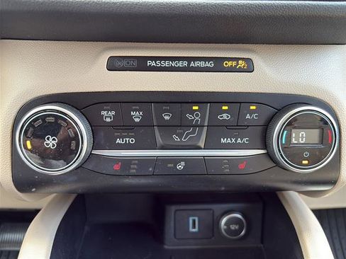 Used 2020 Ford Escape SEL FWD image 26