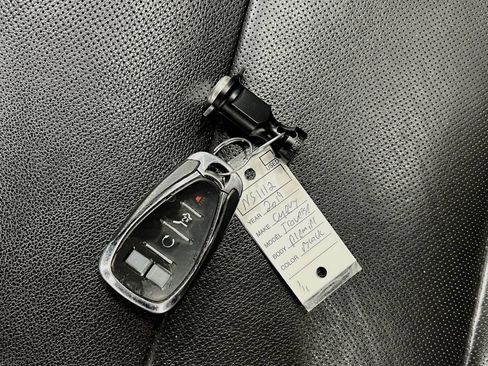 Used 2019 Chevrolet Traverse Premier w/ LPO, 'HIT The Road' Package image 40